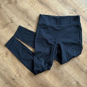 Fabletics trinity leggings